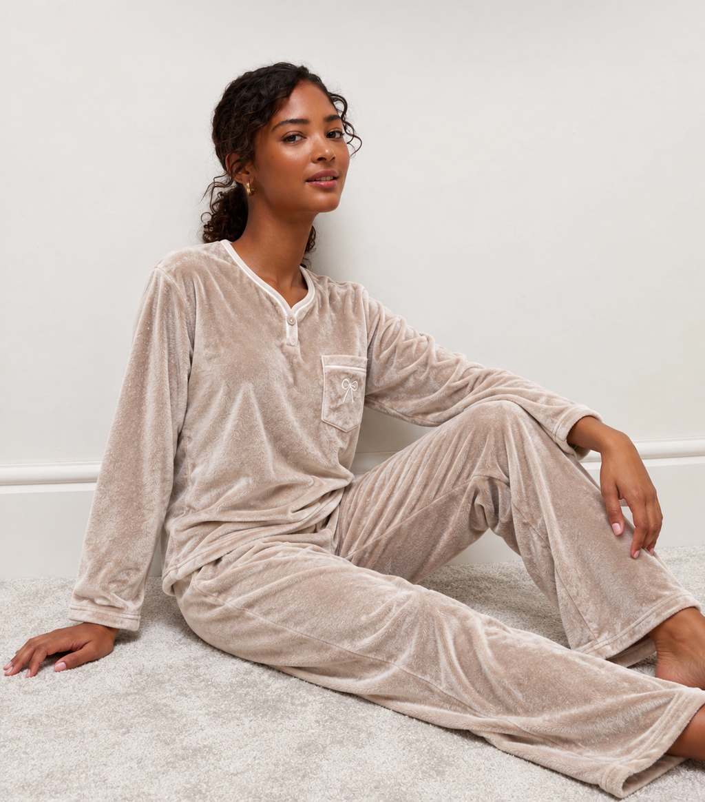 Cozy Bow Beige Plush Pyjama Set